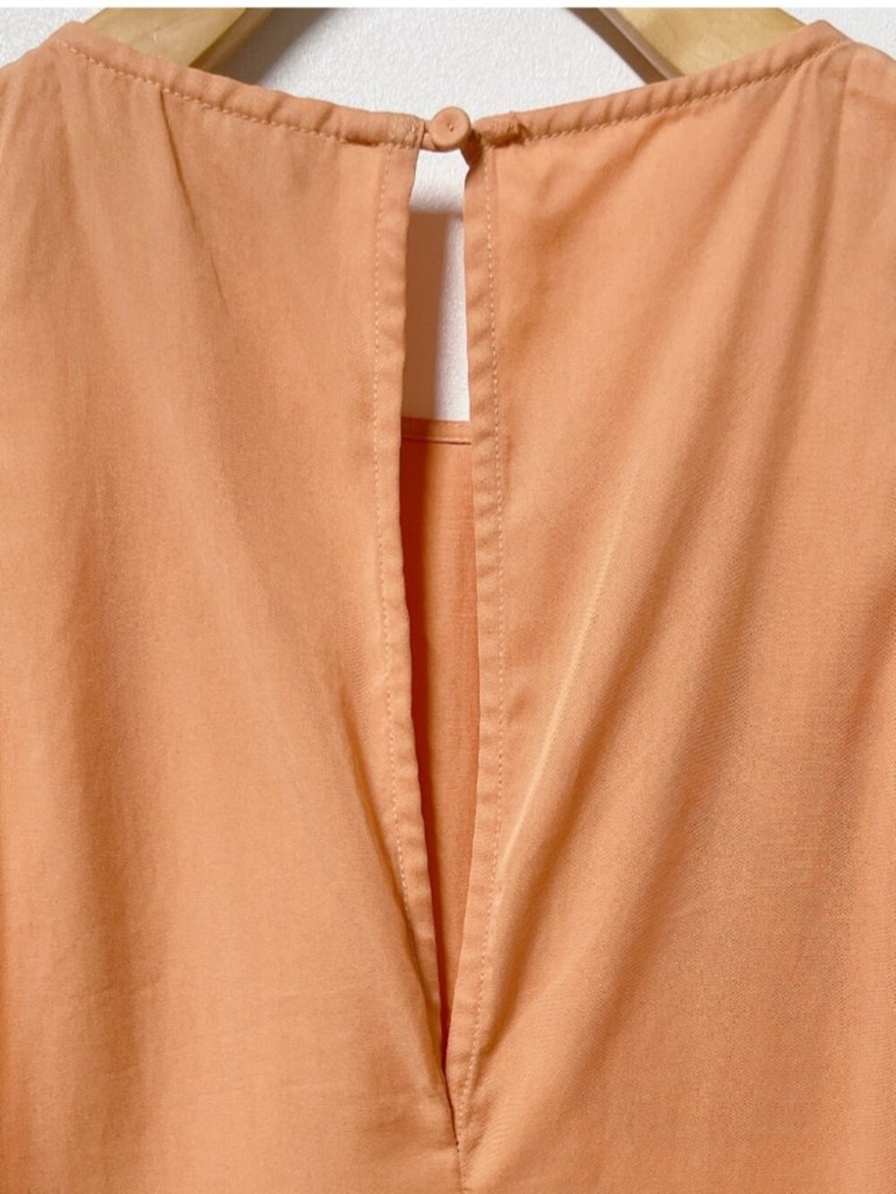 FINDERS High Low Asymmetrical Hem Sleeveless Peach Tunic Top - Picture 5 of 10